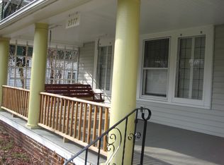 2977 E Overlook Rd, Cleveland Heights, OH 44118