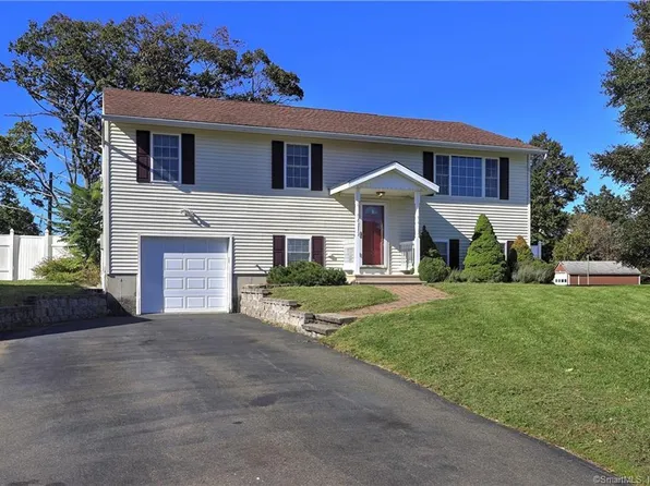 114 Meadow View Terrace, New Haven, CT 06512