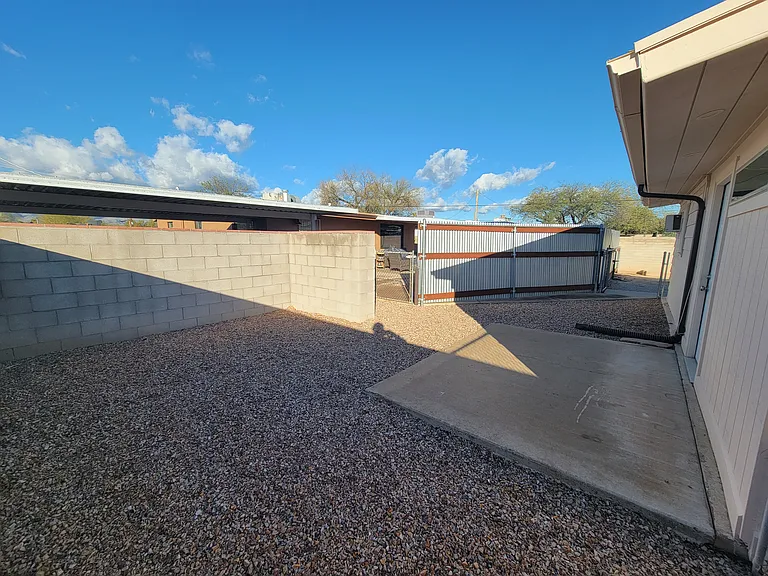 5650 E Mabel St — Photo 20