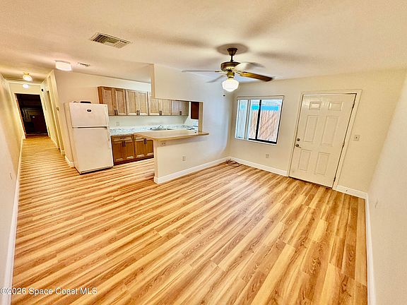 4th image of 259 S Brevard Ave APT 4