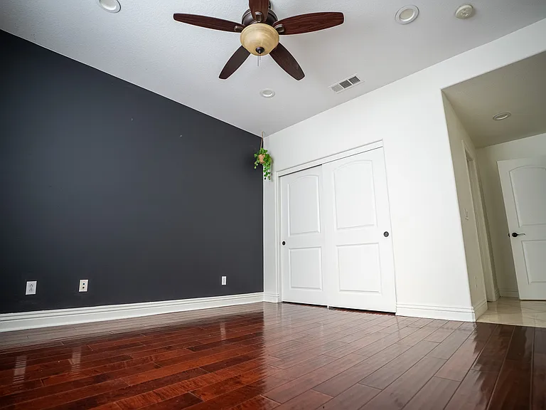 14432 Bethany Ave — Photo 36