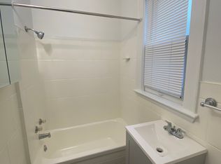 13620 Detroit Ave #Avenue205, Lakewood, OH 44107