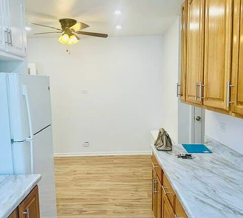 4th image of 351 E 91st St Floor 2