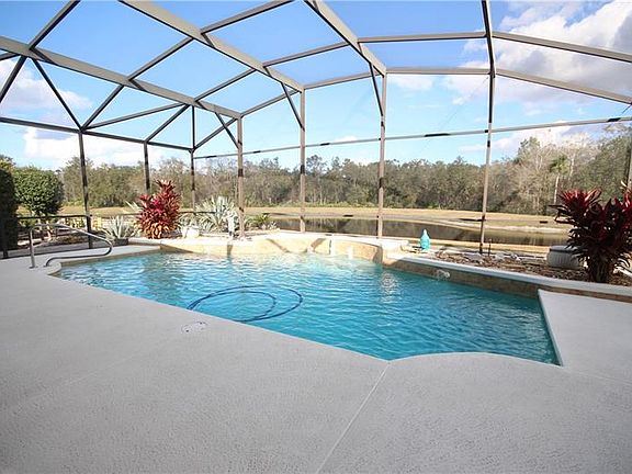 3rd image of 2310 Turnberry Dr