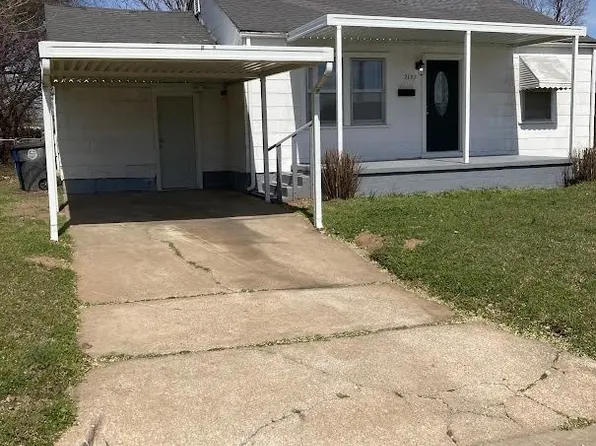 2707 E Marshall St, Tulsa, OK 74110