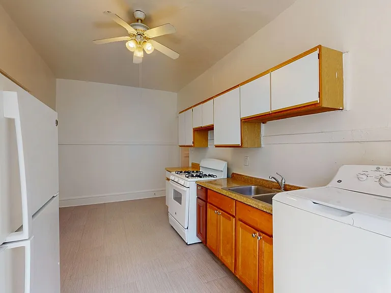 1358 E. 58th Street — Photo 14