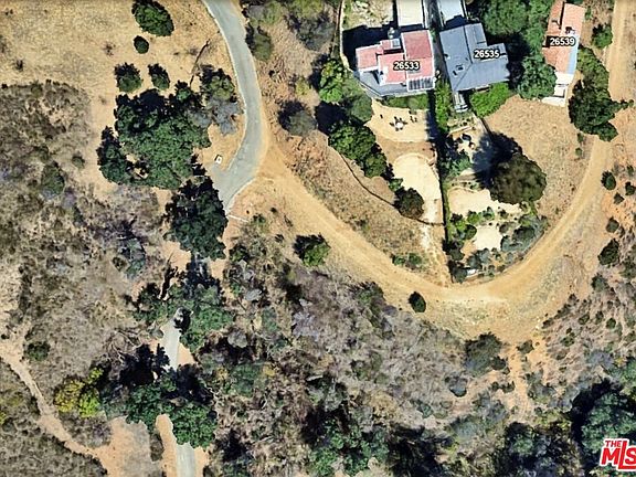 3rd image of 4100 Vista Pl