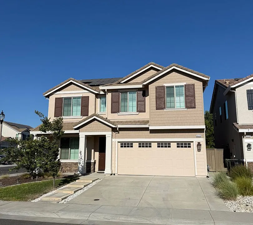 3223 Le Bourget Ln