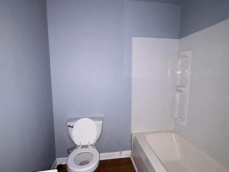 52 Diamond Ave — Photo 11