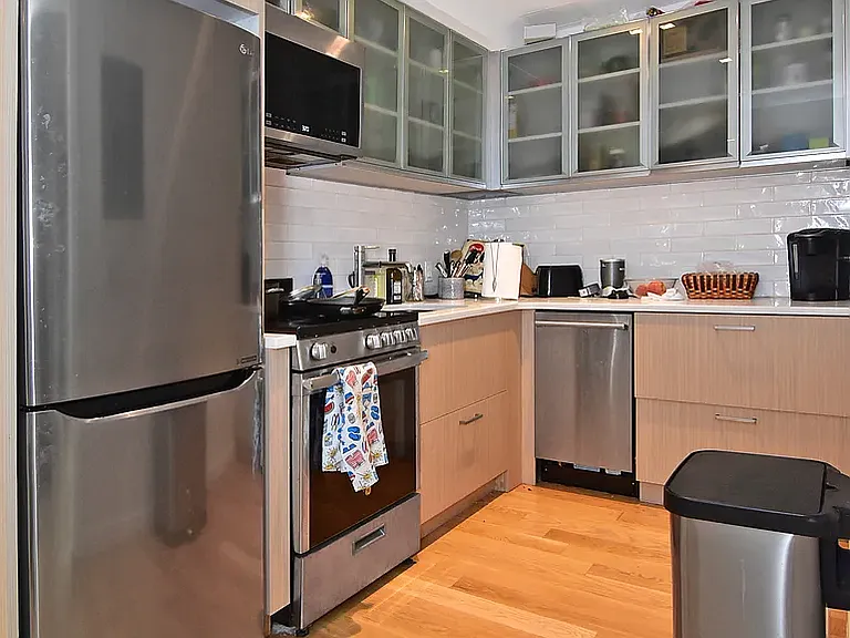 91 Attorney St #8E — Photo 3