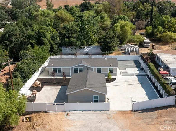 24551 Carl Rd, Wildomar, CA 92595