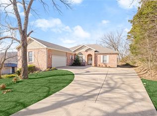 31 Dalton Dr, Bella Vista, AR 72714