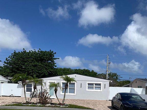 2nd image of 112 E Browning Drive