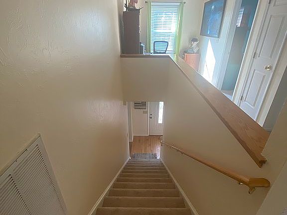 3rd image of 5511 Winding Oak Dr