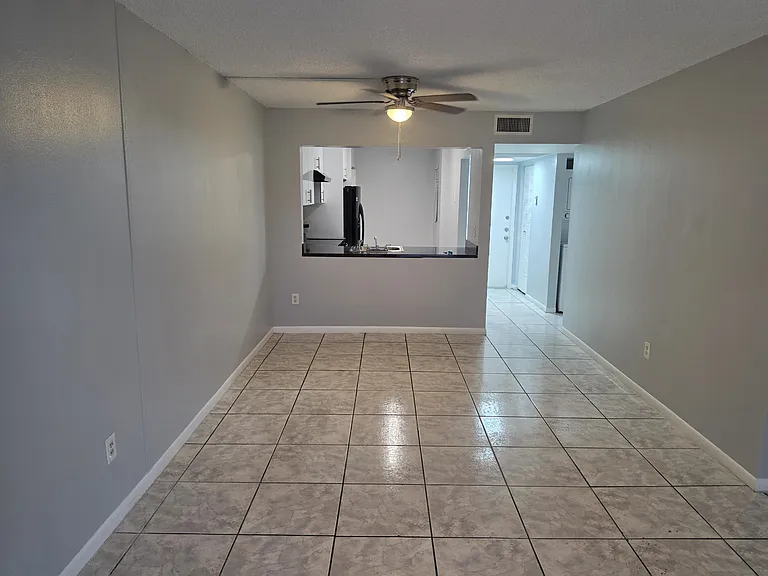20805 NE 8th Ct #103 — Photo 13