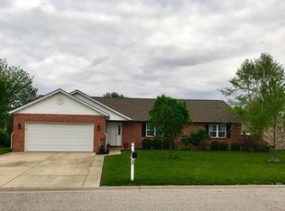 186 Saint Sabre Dr, Swansea, IL