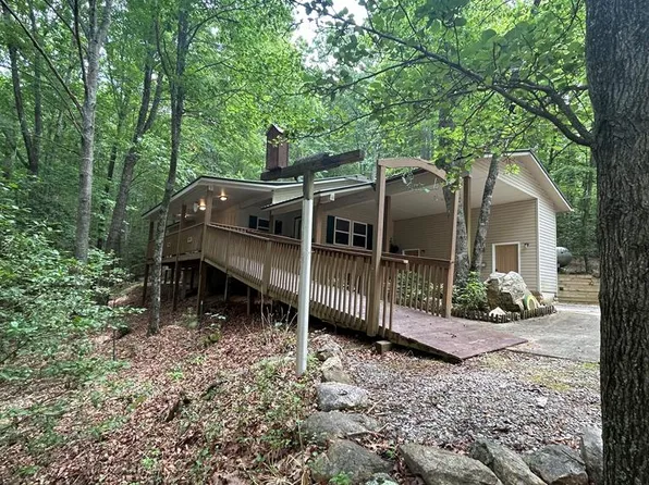 143 Sorghum Mill Run, Blairsville, GA 30512