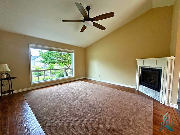 5th image of 1762 Antelope Cir SW