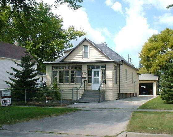 1st image of 610 Cottonwood St