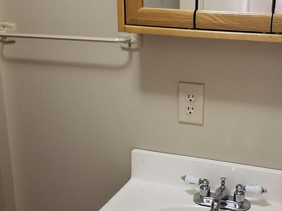 Basic Bathroom