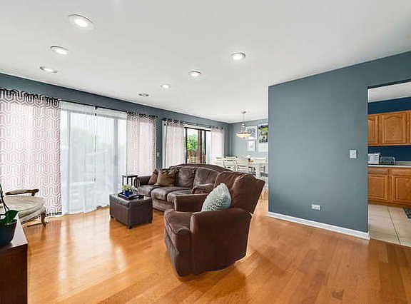 5th image of 5800 Wilshire Ct Unit C