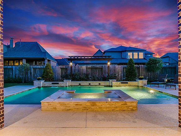 3rd image of 4114 Shining Rock Ln