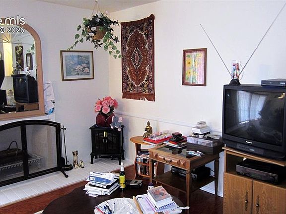 5th image of 777 Saturn Dr Unit 410