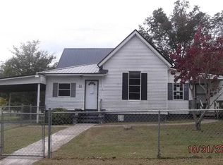 11 Cabot Ave, Gadsden, AL 35904