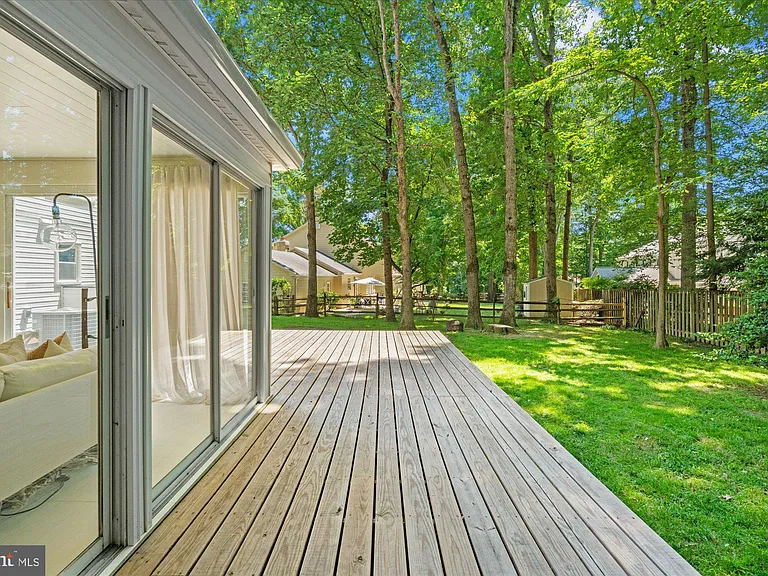 11120 Deborah Dr — Photo 43