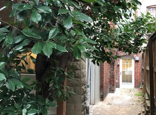 218 9th St NE, Washington, DC 20002