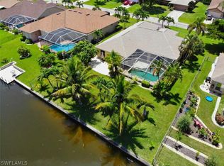 305 SE 21st St, Cape Coral, FL 33990