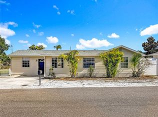 1125 Michigan Dr N, Dunedin, FL 34698