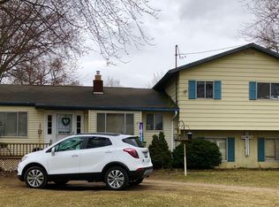 4188 Red Bird Ln, Flint, MI 48506