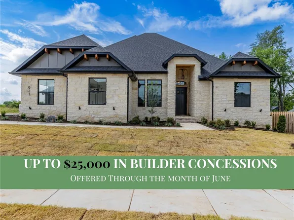 921 Greenhorn St, Bentonville, AR 72712