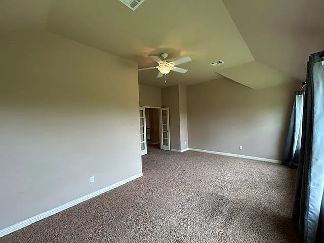 19500 Sangremon Way — Photo 27