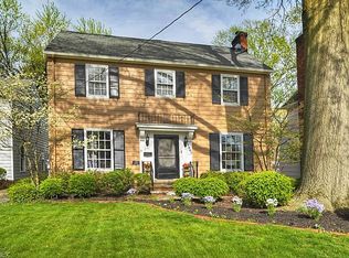 1067 Wagar Rd, Rocky River, OH 44116