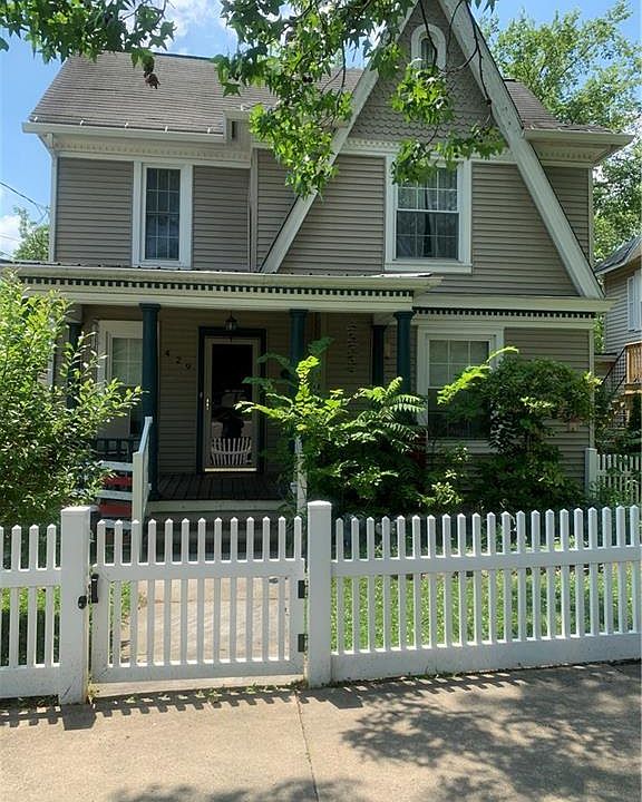 1st image of 429 Sandusky St