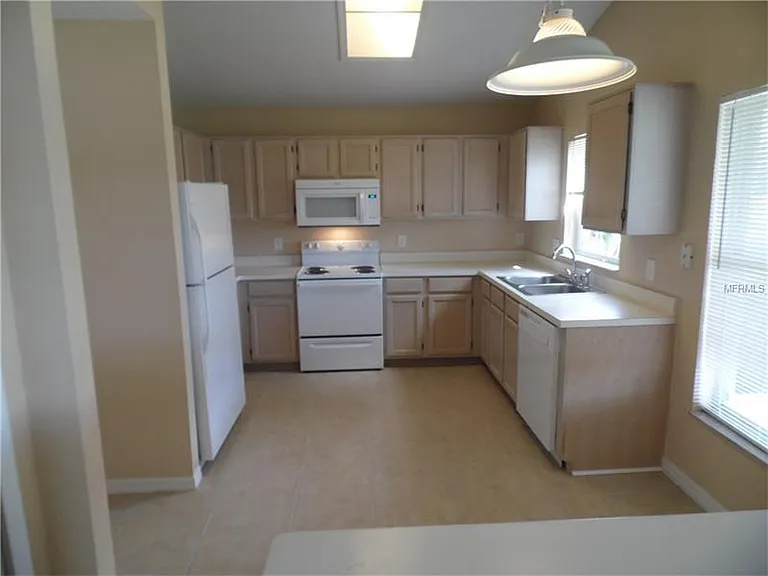 13361 Mallard Cove Blvd — Photo 10