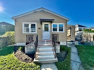 30 Lucas St #1 Photo 1