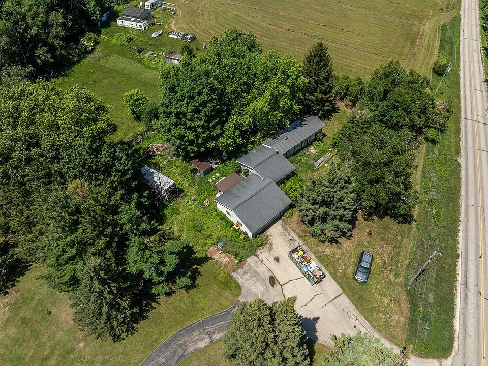 1st image of N4440 Vista DRIVE