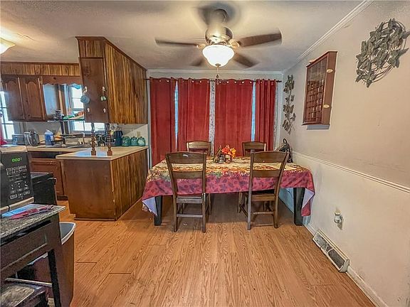 5th image of 1805 Cherry Ln