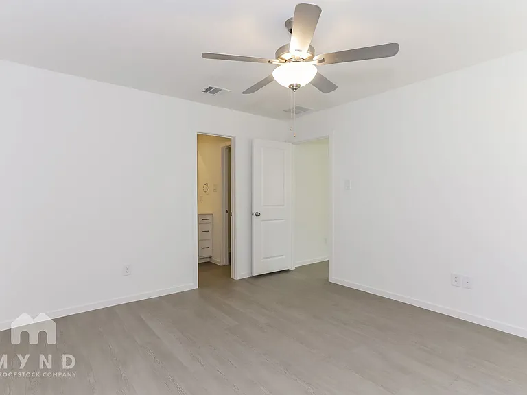 30 West Luxury Rental Homes — Photo 105