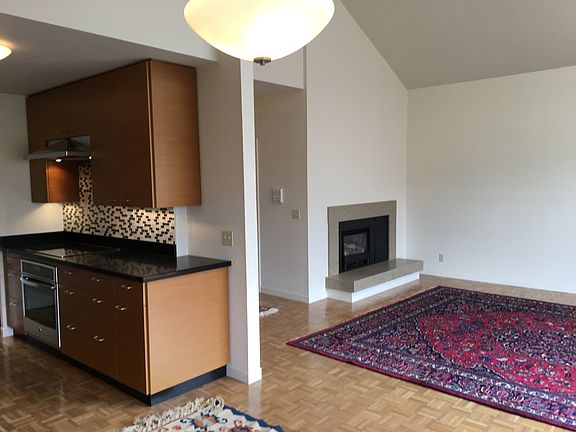 Kitchen/Living Room