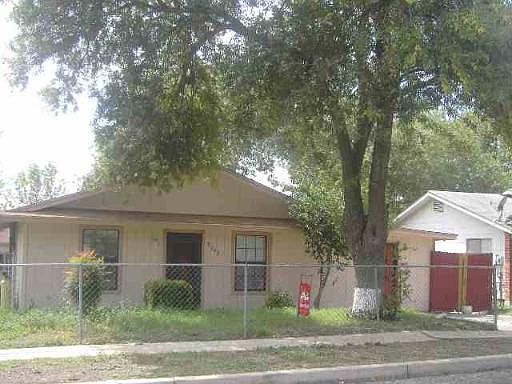 1st image of 5742 BROKEN LANCE DR
