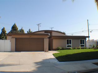 8272 Deauville Dr, Huntington Beach, CA 92646