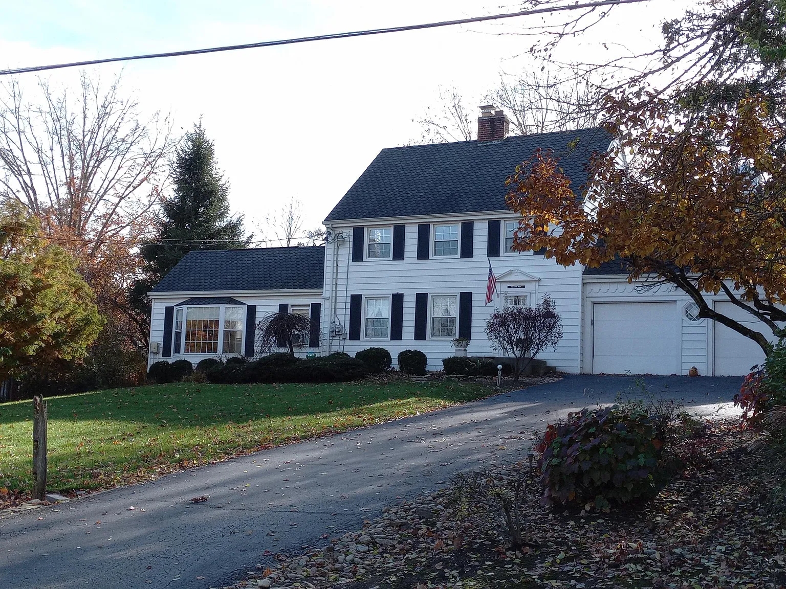 Diehl Rd, Cincinnati — Photo 1