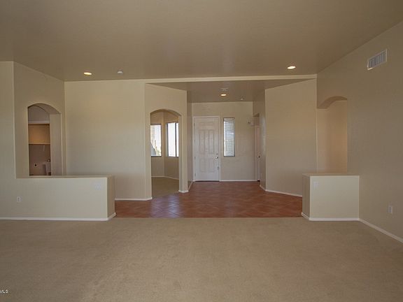 2nd image of 826 N Drystone Ct