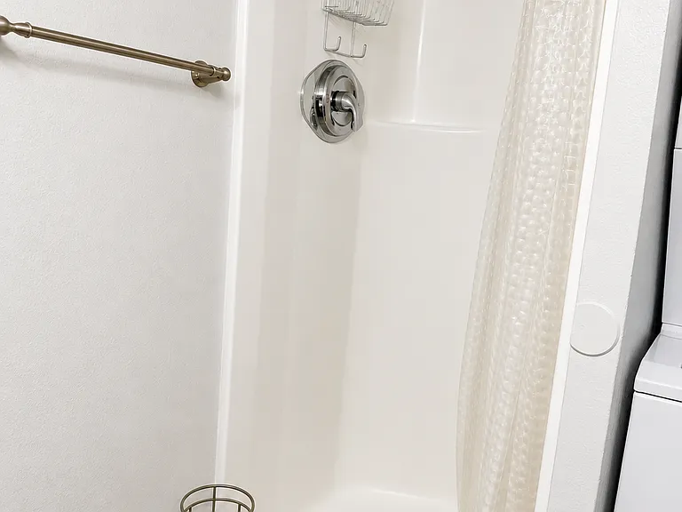 1042 S Mariana St #2 — Photo 7