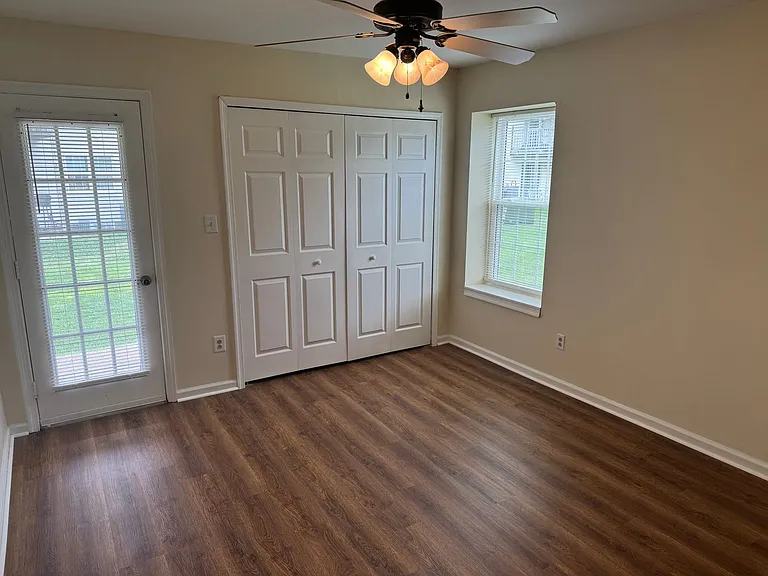3500 Remington Ct — Photo 10