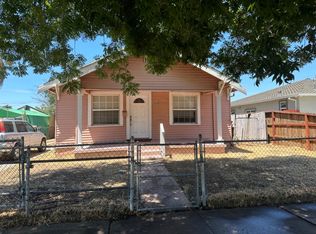 2147 E Hazelton Ave, Stockton, CA 95205